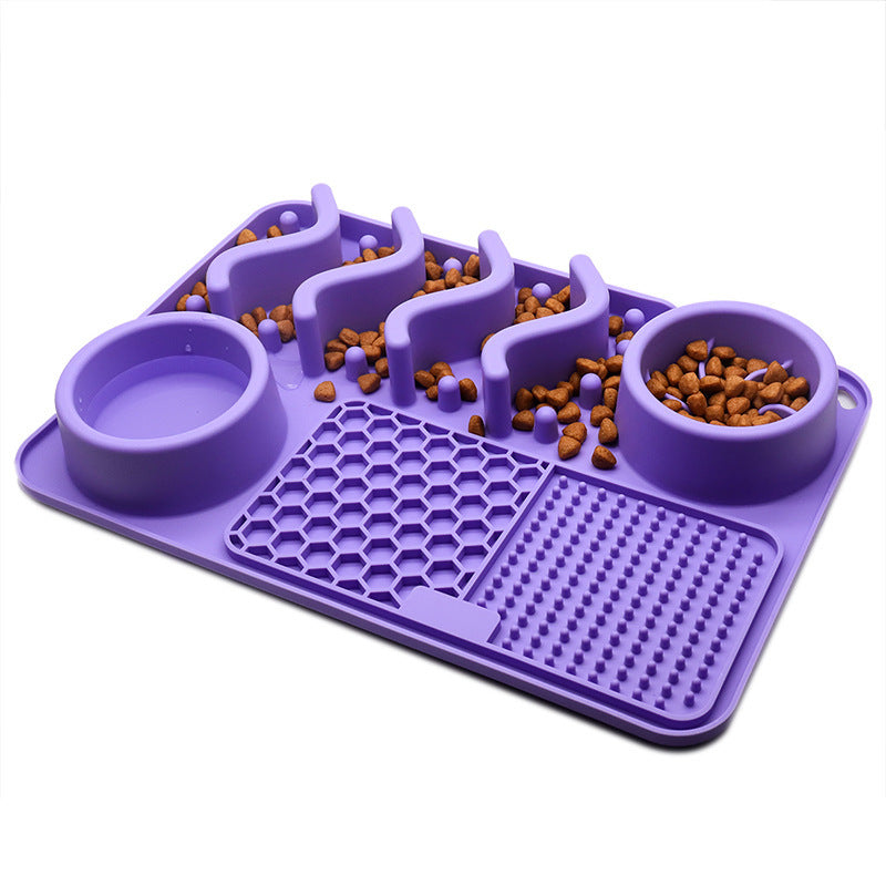 Silicone Dog Lick Mat – Multifunctional Pet Licking Pad for Calming, Bath Time & Slow Feeding