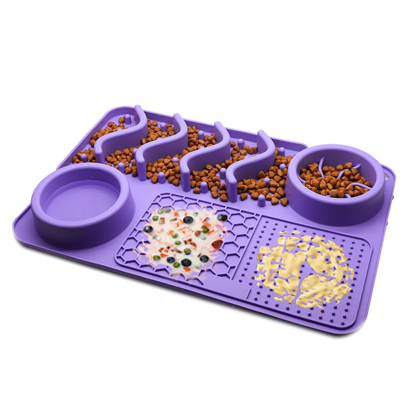 Silicone Dog Lick Mat – Multifunctional Pet Licking Pad for Calming, Bath Time & Slow Feeding